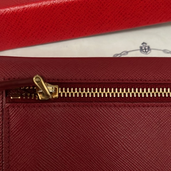 Prada Saffiano Red Leather Heart Wallet - Picture 13 of 16